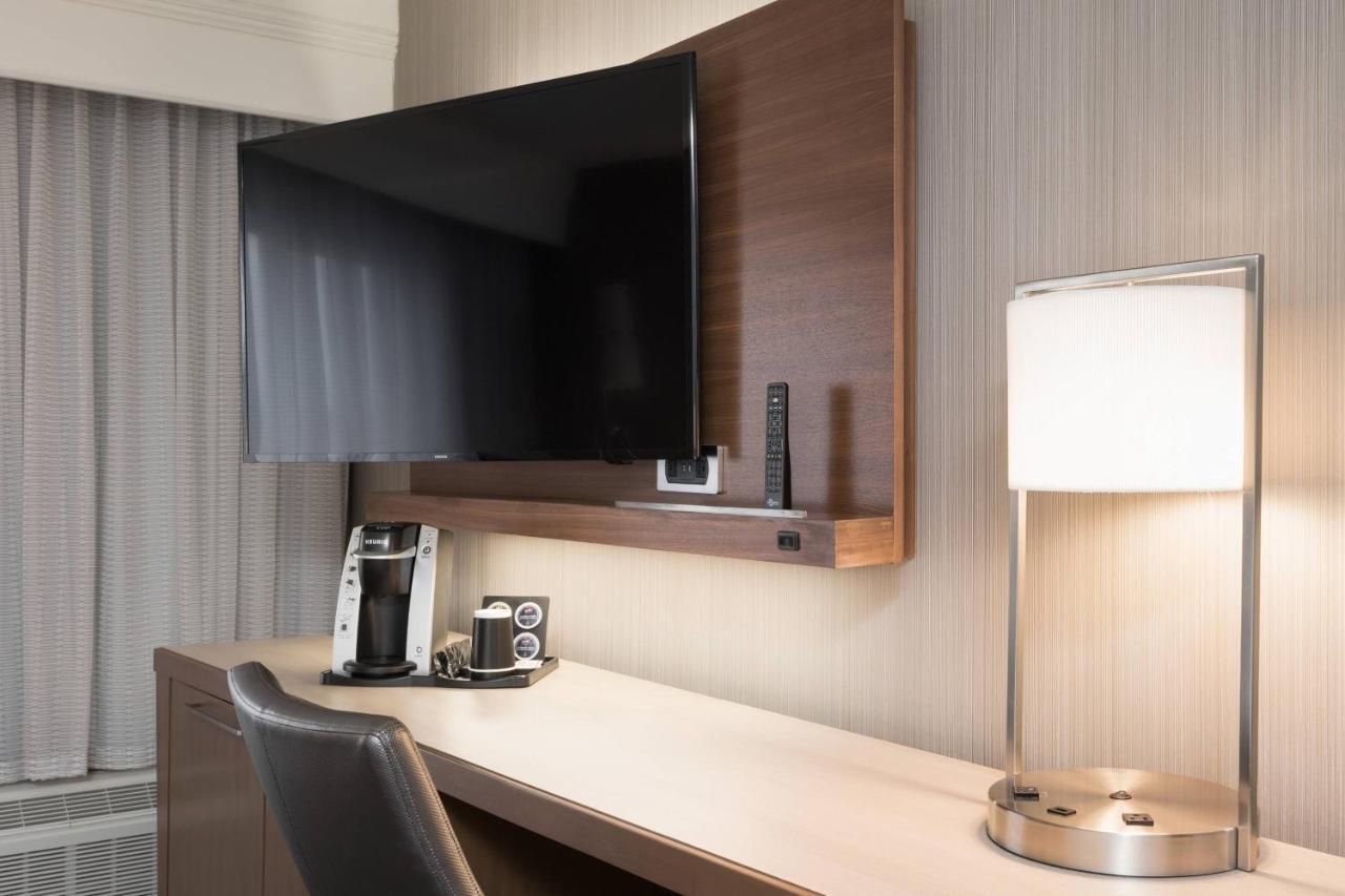 Courtyard By Marriott Toronto Воган Экстерьер фото