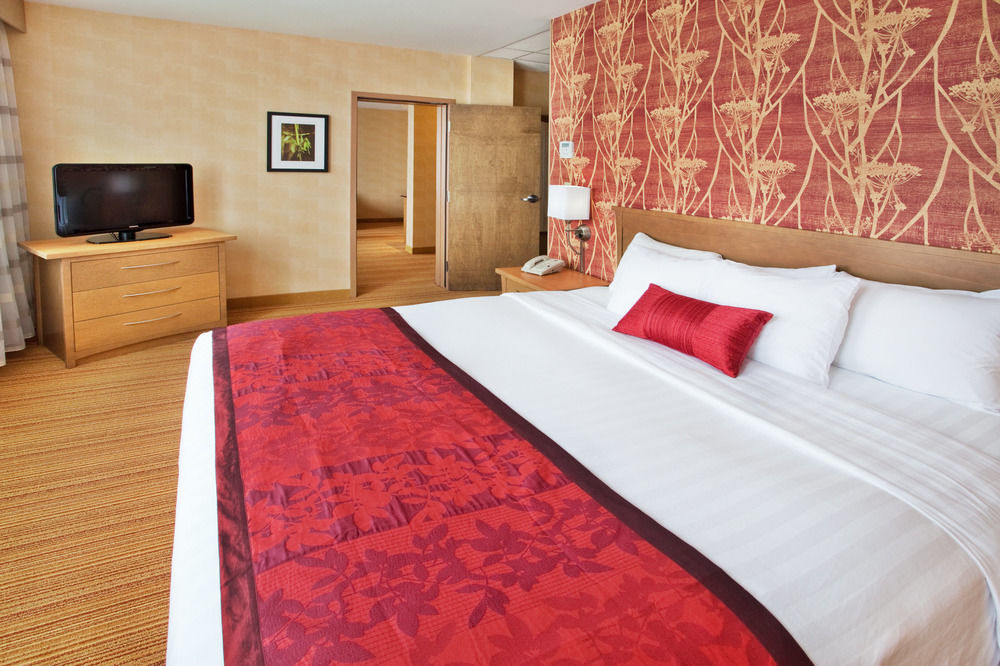 Courtyard By Marriott Toronto Воган Экстерьер фото